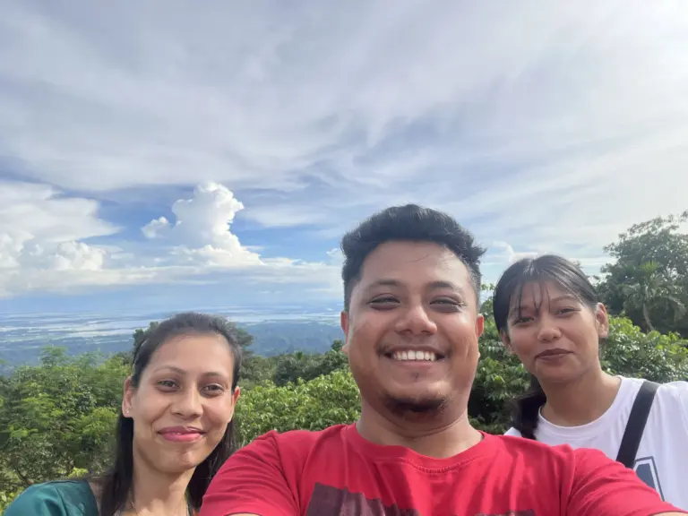 Friends taking selfie at Mawlyngbna Meghalaya